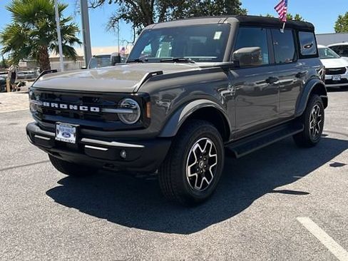 New 2026 Ford Bronco Outer Banks AWD/4WD image 7