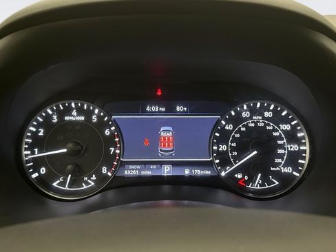 Used 2024 Nissan Armada SV AWD/4WD image 13