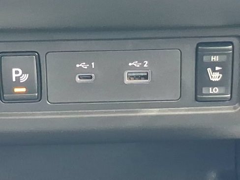New 2026 Nissan Frontier SV w/ SV Convenience Package RWD image 7
