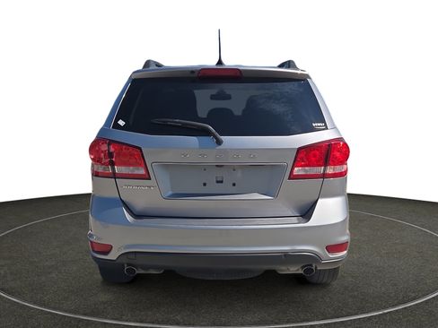 Used 2019 Dodge Journey SE w/ Premium Group FWD image 5