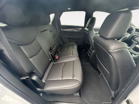 New 2026 Cadillac XT5 Luxury image 11