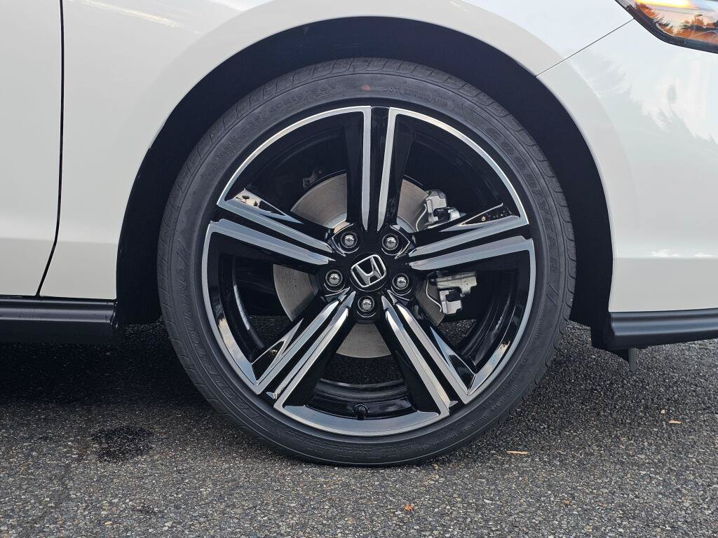 New 2026 Honda Accord Sport image 9