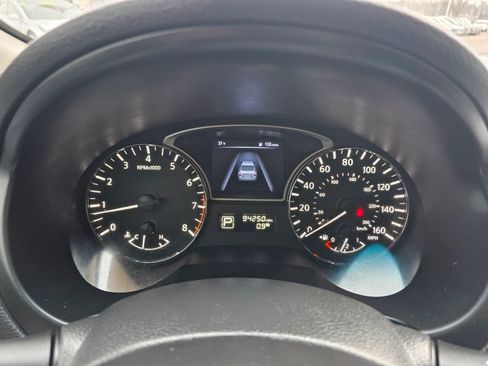 Used 2015 Nissan Altima 2.5 SV image 13