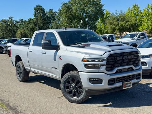 New 2026 RAM 2500 Laramie w/ Night Edition AWD/4WD image 2