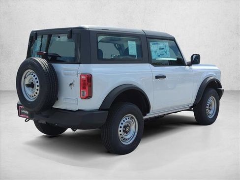 New 2026 Ford Bronco 2-Door AWD/4WD image 8