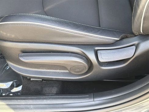 Used 2024 Kia Forte GT-Line w/ GT-Line Premium Package image 25