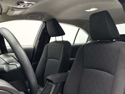 Used 2024 Toyota Corolla LE w/ LE Convenience Package FWD image 10