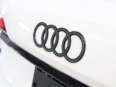 New 2026 Audi Q7 2.0T Premium AWD/4WD image 32