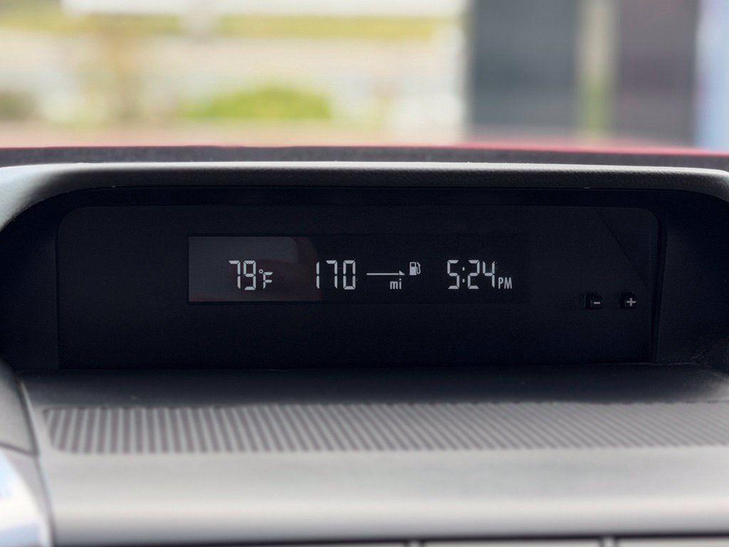 Used 2019 Subaru Ascent Premium AWD/4WD image 18