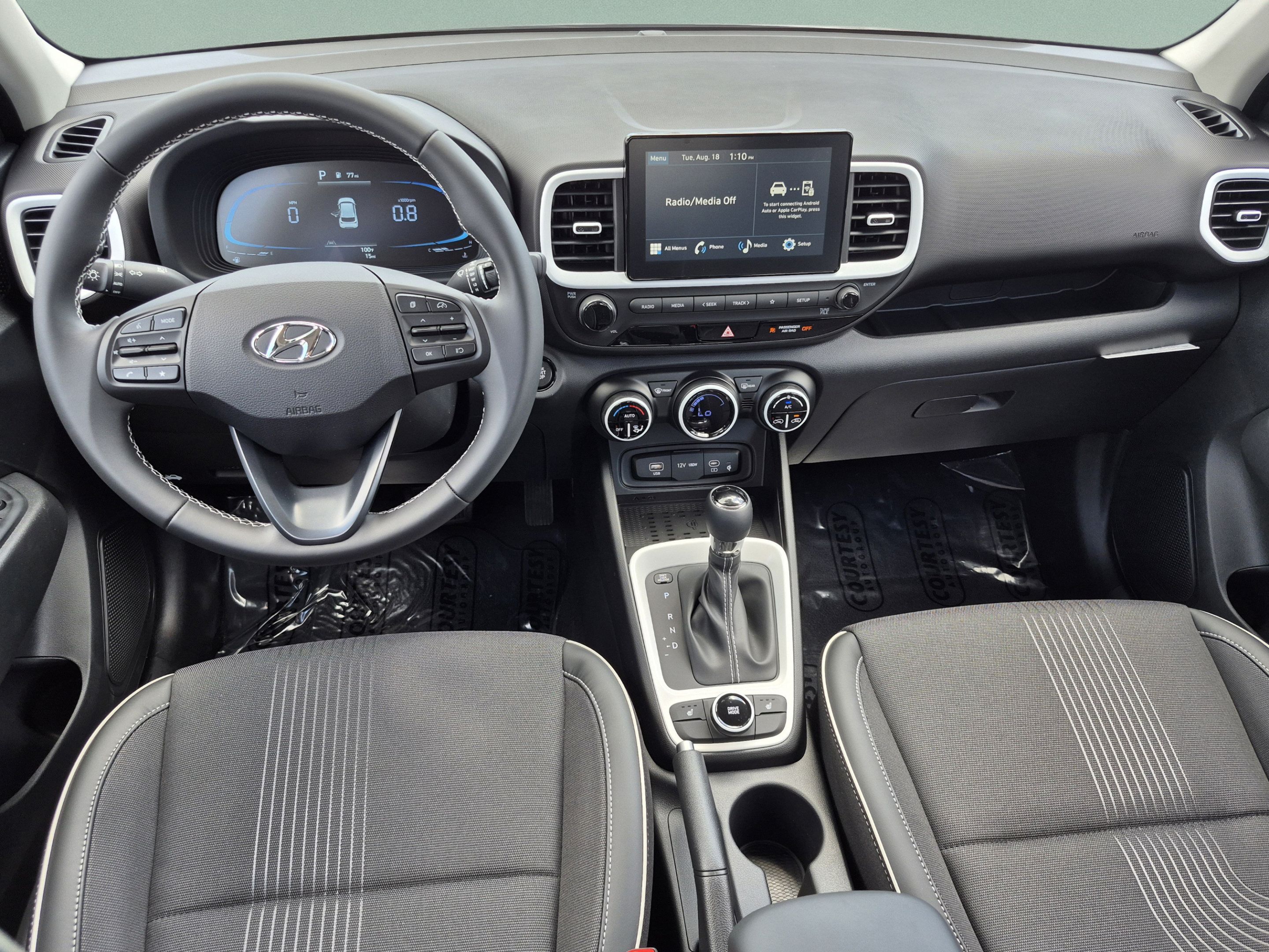 New 2026 Hyundai Venue SEL FWD image 10