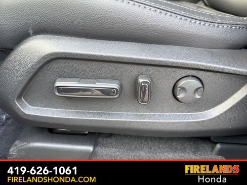 New 2025 Honda Pilot EX-L image 13