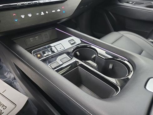 Used 2025 Nissan Murano SL image 38