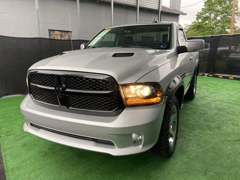 Used 2017 RAM 1500 Sport w/ Quick Order Package 26Q Night AWD/4WD image 9