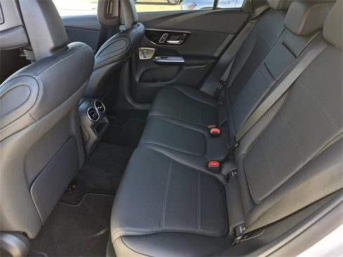 Certified 2025 Mercedes-Benz GLC 300 image 29