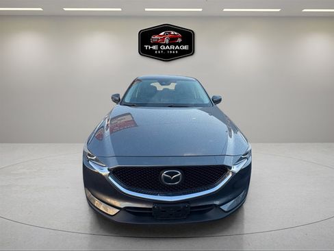 Used 2017 MAZDA CX-5 Touring w/ I-ACTIVSENSE Package image 11