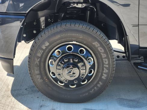 New 2026 RAM 3500 Lone Star AWD/4WD image 11