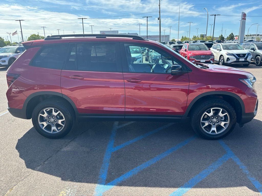 Used 2022 Honda Passport TrailSport image 4