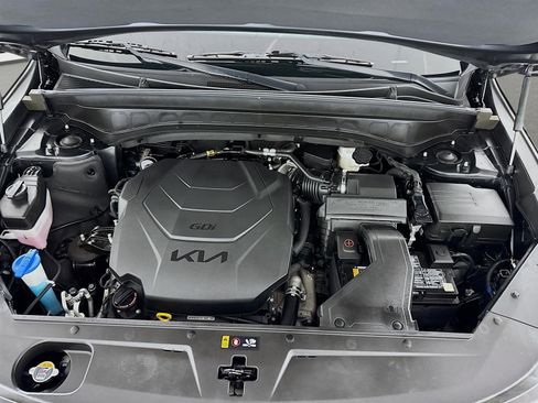 Certified 2022 Kia Telluride EX w/ EX Premium Package image 32