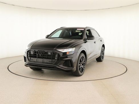 Used 2023 Audi Q8 Premium Plus w/ Premium Plus Package image 12