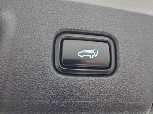 Certified 2025 Hyundai Palisade SEL FWD image 13