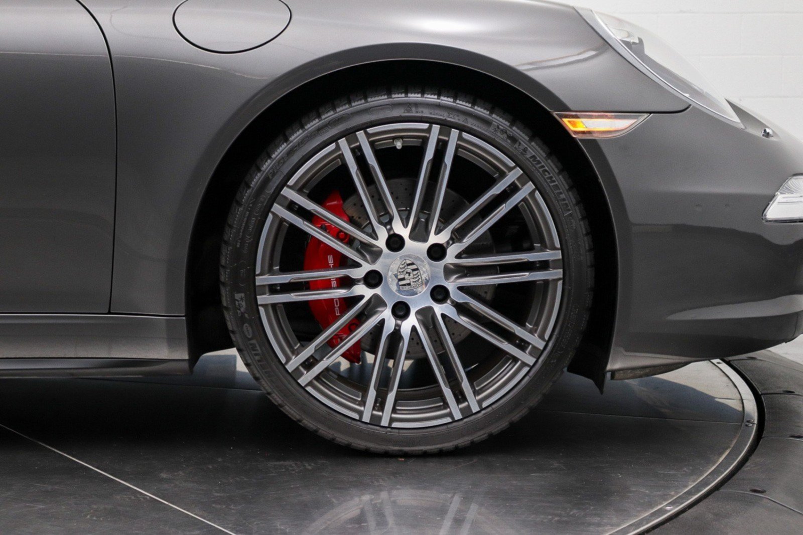 Used 2015 Porsche 911 Carrera 4S AWD/4WD image 21