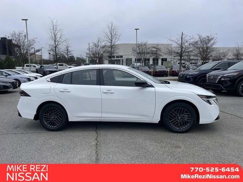 New 2026 Nissan Sentra SV w/ Floor Mat Package FWD image 2