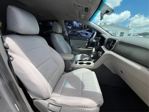 Used 2019 Kia Sportage LX FWD image 24