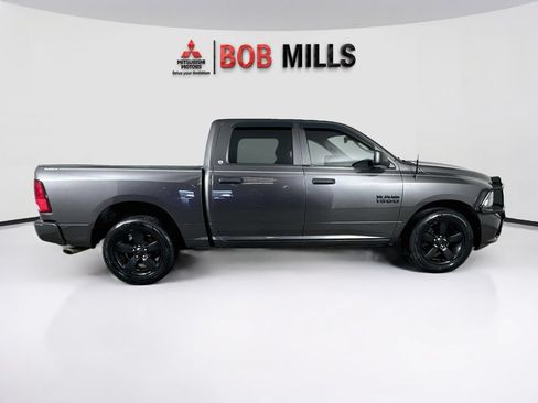Used 2018 RAM 1500 Express w/ Express Value Package RWD image 8