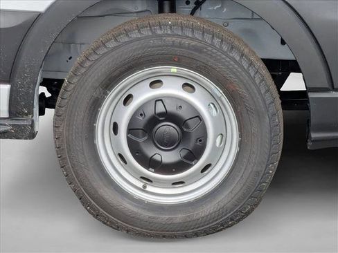New 2026 Ford Transit 250 148 Medium Roof w/ Load Area Protection Package image 10