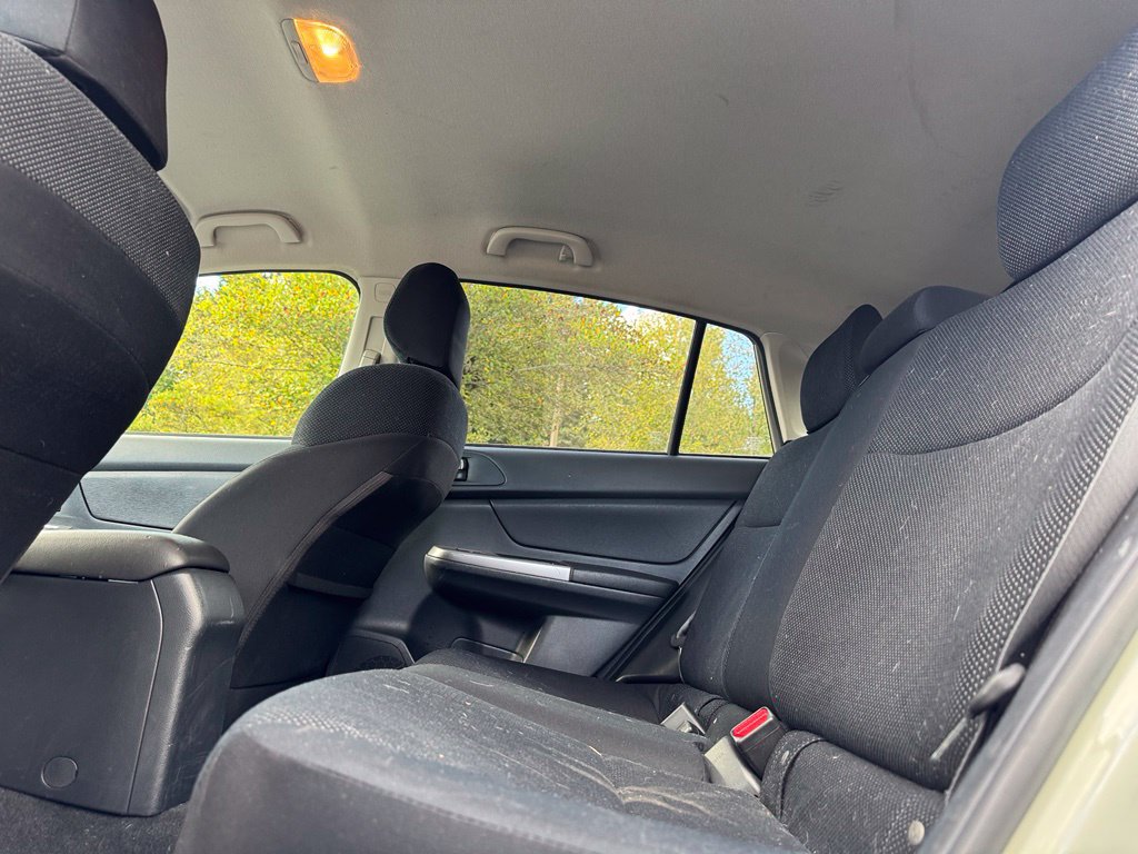Used 2016 Subaru Crosstrek 2.0i AWD/4WD image 8