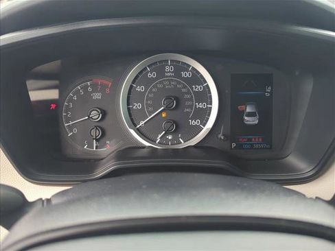 Used 2022 Toyota Corolla LE FWD image 10