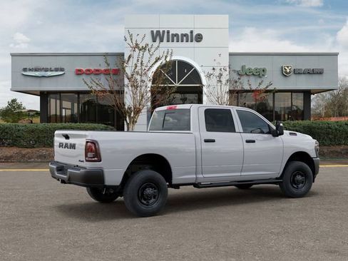 New 2026 RAM 2500 Tradesman AWD/4WD image 4