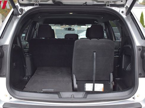 Used 2019 Ford Explorer XLT w/ Equipment Group 201A image 28