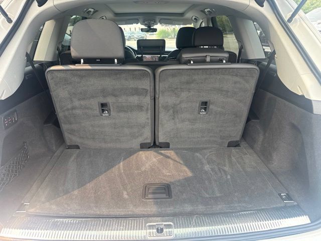 Used 2023 Audi Q7 3.0T Premium Plus AWD/4WD image 22