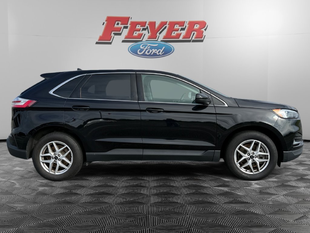 Certified 2024 Ford Edge SEL AWD/4WD image 6