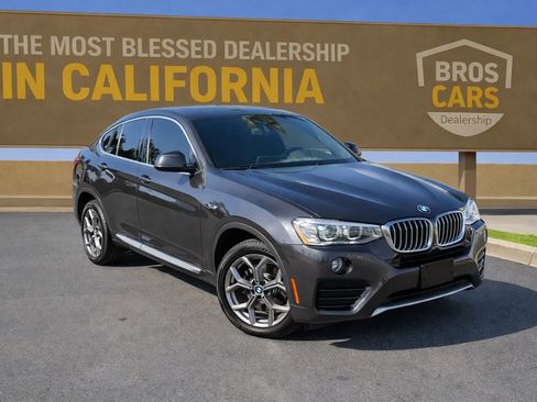 Used 2020 BMW X4 xDrive30i w/ Convenience Package image 1