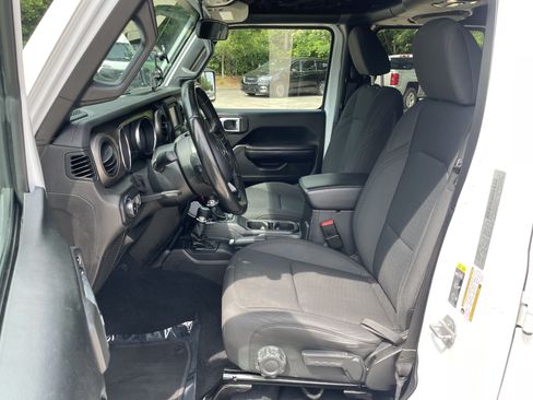 Used 2020 Jeep Wrangler Unlimited Sport S AWD/4WD image 15
