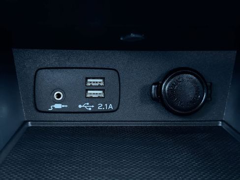 Certified 2023 Subaru Crosstrek 2.5i Limited image 34