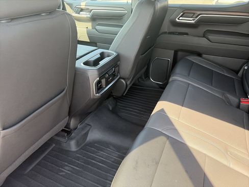 Used 2023 GMC Sierra 1500 SLT w/ SLT Premium Package AWD/4WD image 31