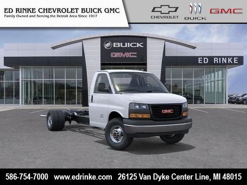 New 2025 GMC Savana 3500 Extended w/ Power Convenience Package image 1