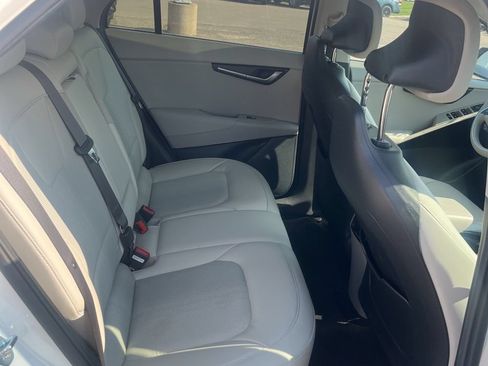 Used 2023 Kia Niro Wind FWD image 11