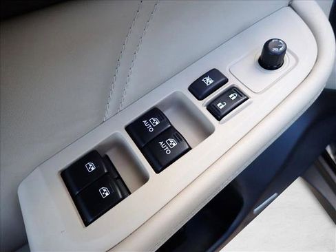 Used 2019 Subaru Outback 2.5i Limited image 17