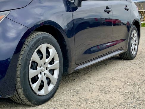 Used 2024 Toyota Corolla LE FWD image 15