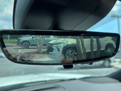 Used 2024 Chevrolet Tahoe High Country w/ Premium Package image 14