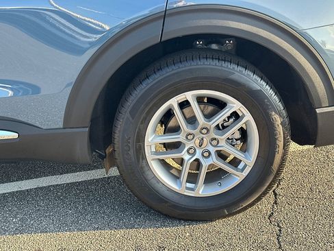 New 2025 Ford Explorer Active w/ Active Comfort Package image 43