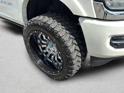 Used 2019 RAM 2500 Limited AWD/4WD image 48