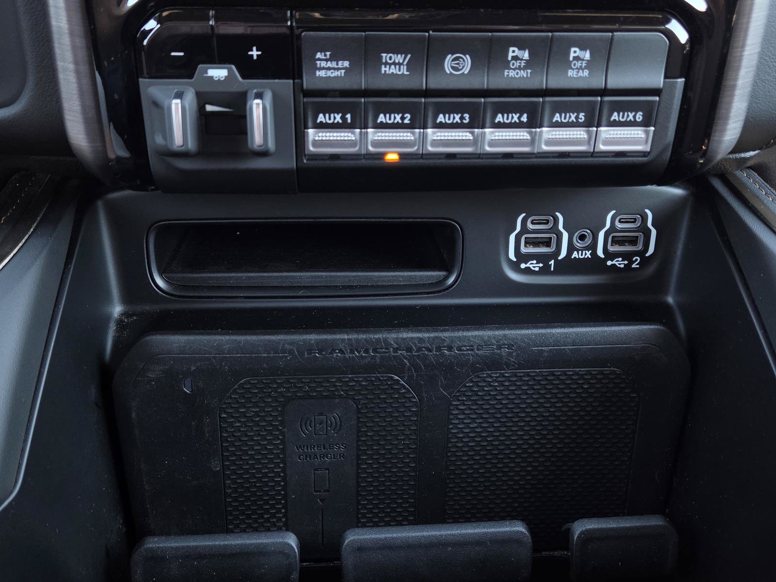Used 2024 RAM 2500 Limited w/ Safety Group AWD/4WD image 20