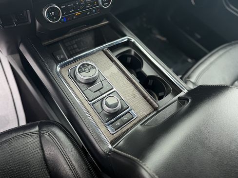 Certified 2021 Ford Expedition Max Limited AWD/4WD image 17