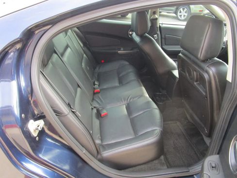 Used 2007 Pontiac Grand Prix w/ Sun And Sound Package FWD image 16