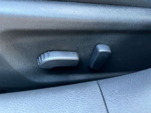 Used 2025 Nissan Altima 2.5 SV image 23